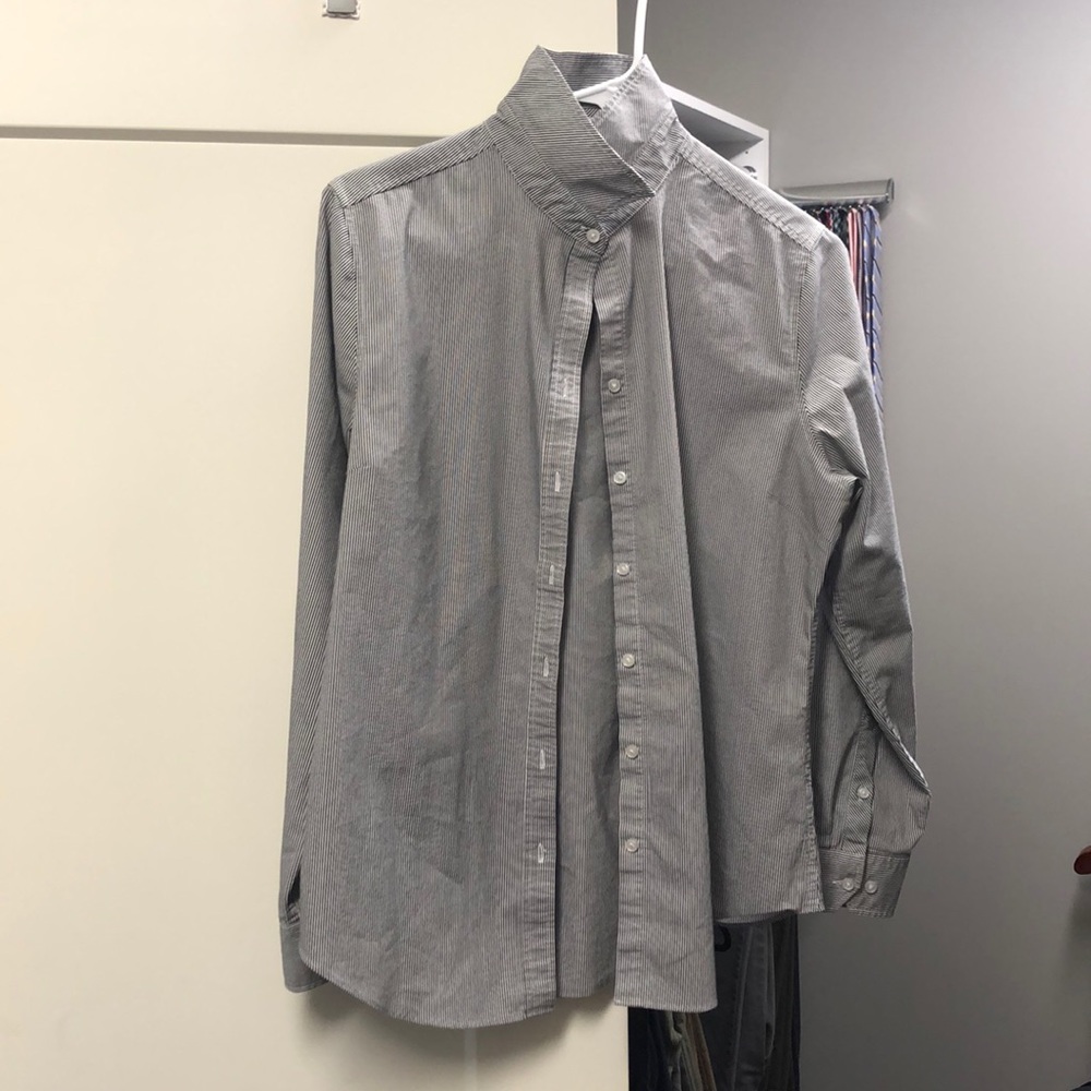 Business casual button up shirt